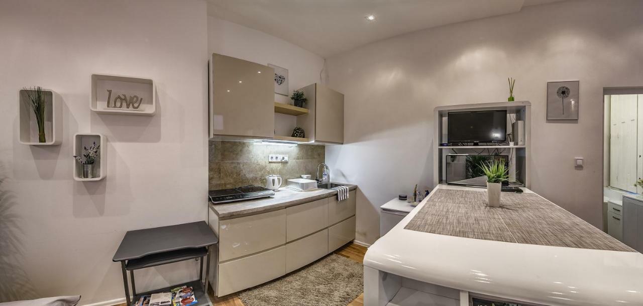 Diamond Apartman Near To Basilica Budapest Exterior foto